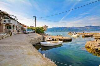 Апартаменты Kjara Apartments Тиват Номер-студио с видом на сад-17